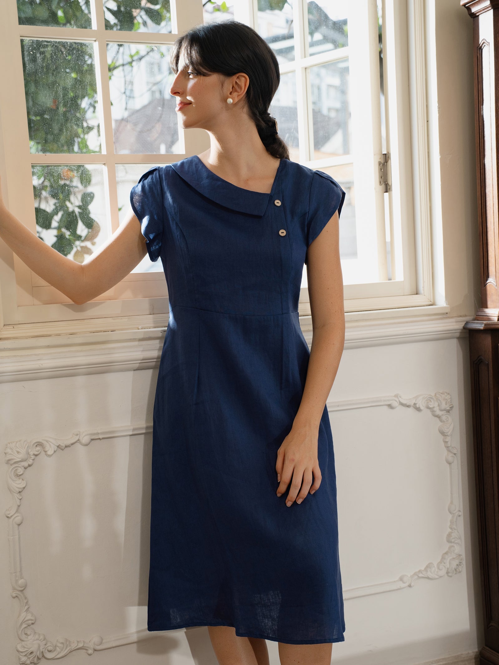 100% Leinen Halbmondkragen Flatterärmel Midi Kleid FIONA