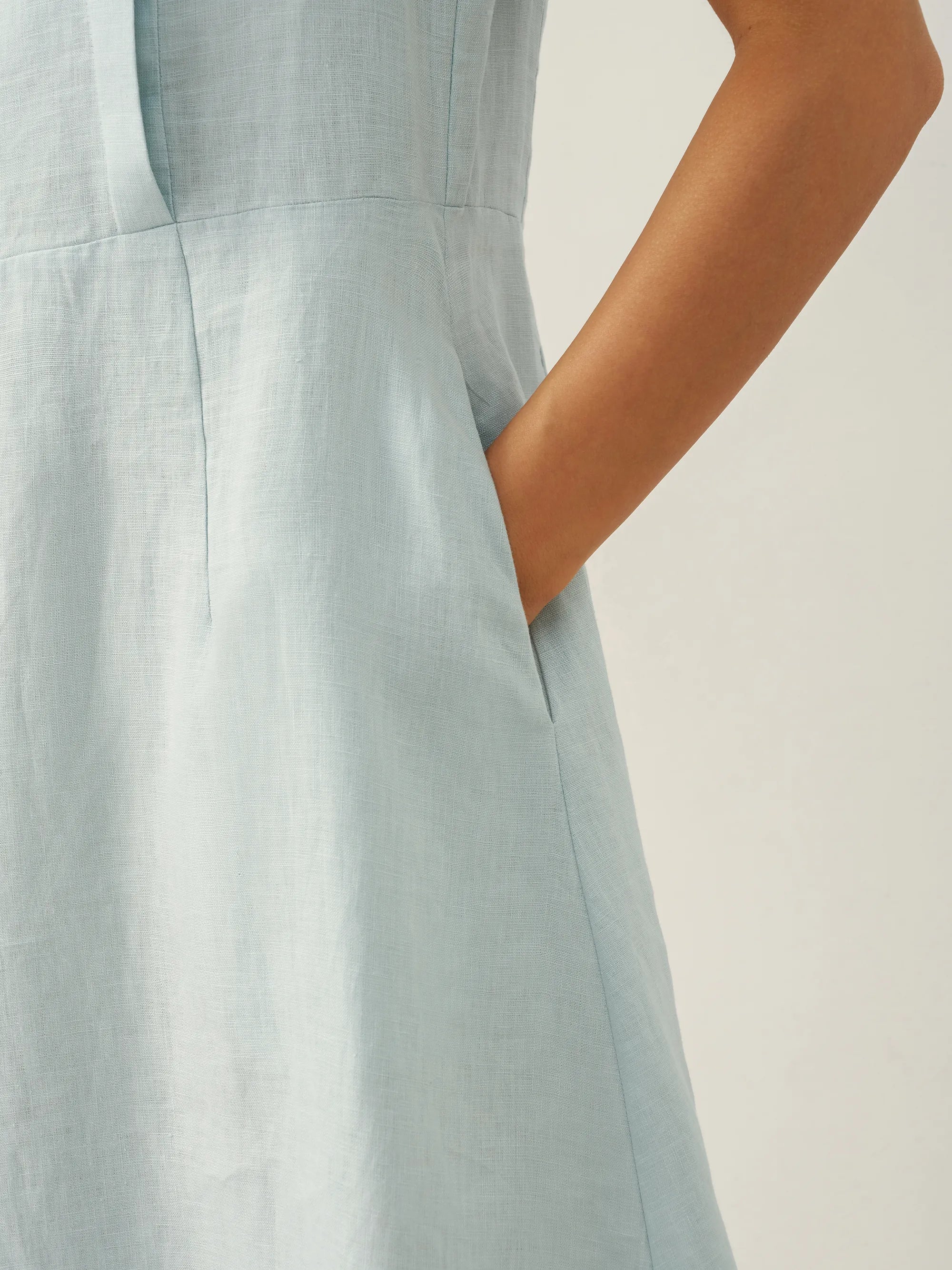 100% Leinen Halbmondkragen Flatterärmel Midi Kleid FIONA