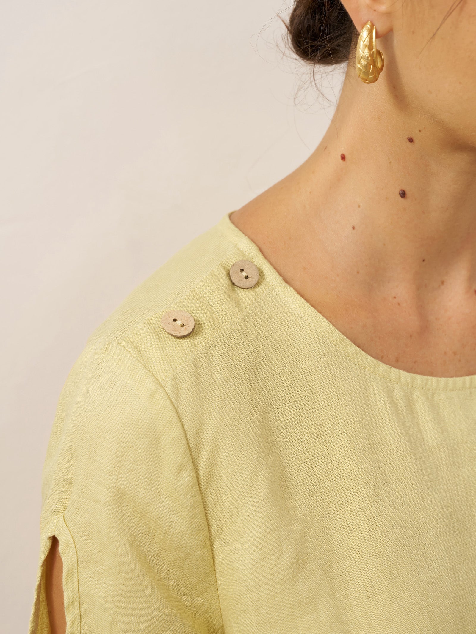 100% Leinen Ösen Kurzarm Pullover Top ADA