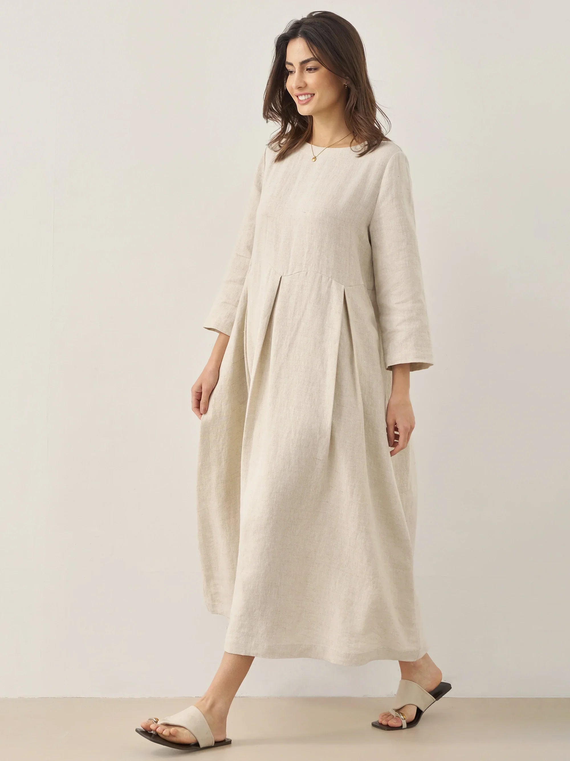 100 % Leinen Bateau-Ausschnitt Plissiertes Maxikleid ABIGAIL