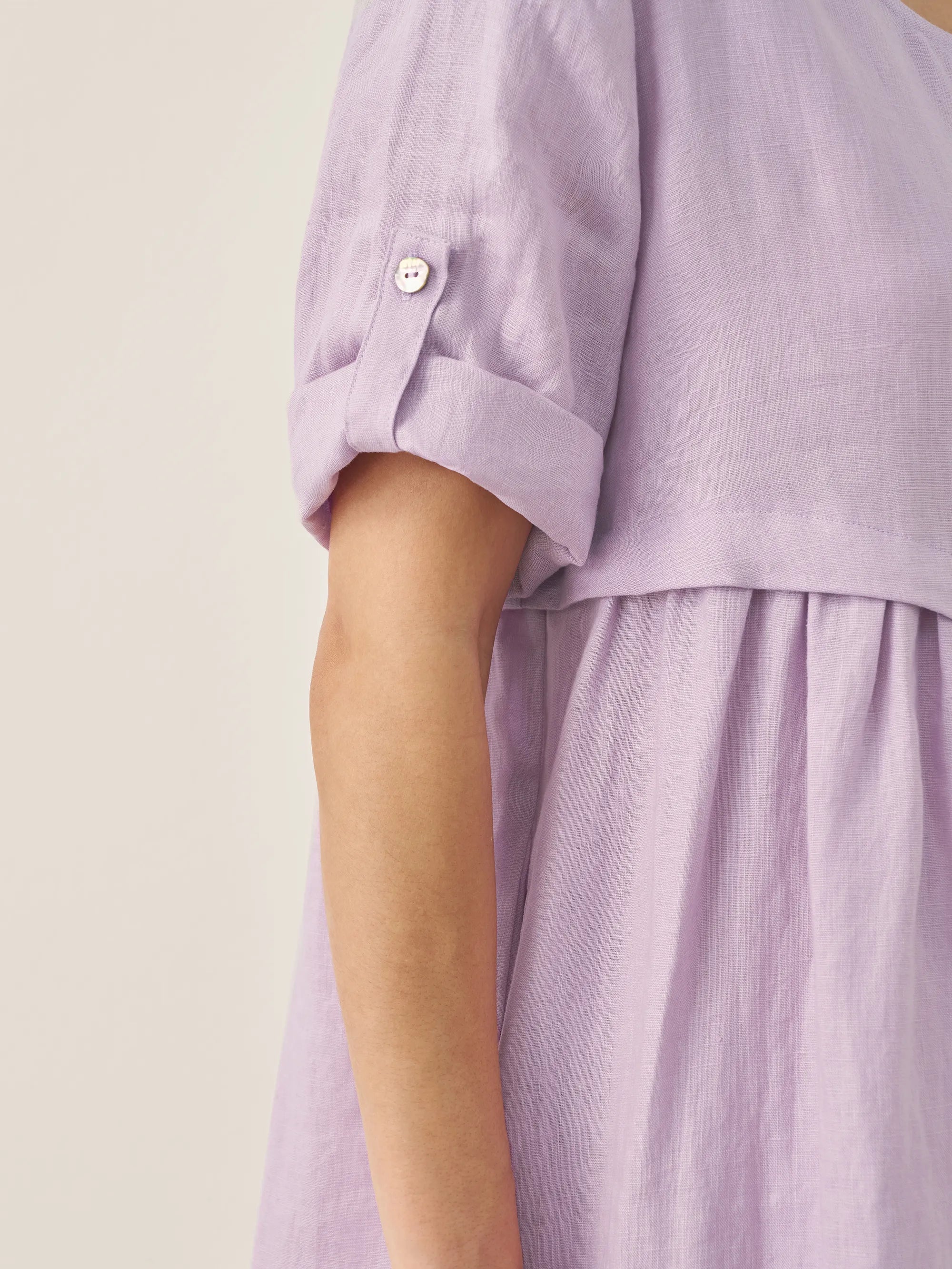 100% Leinen Asymmetrisches Plissiertes Rundhals-Midi-Kleid YOLANDA