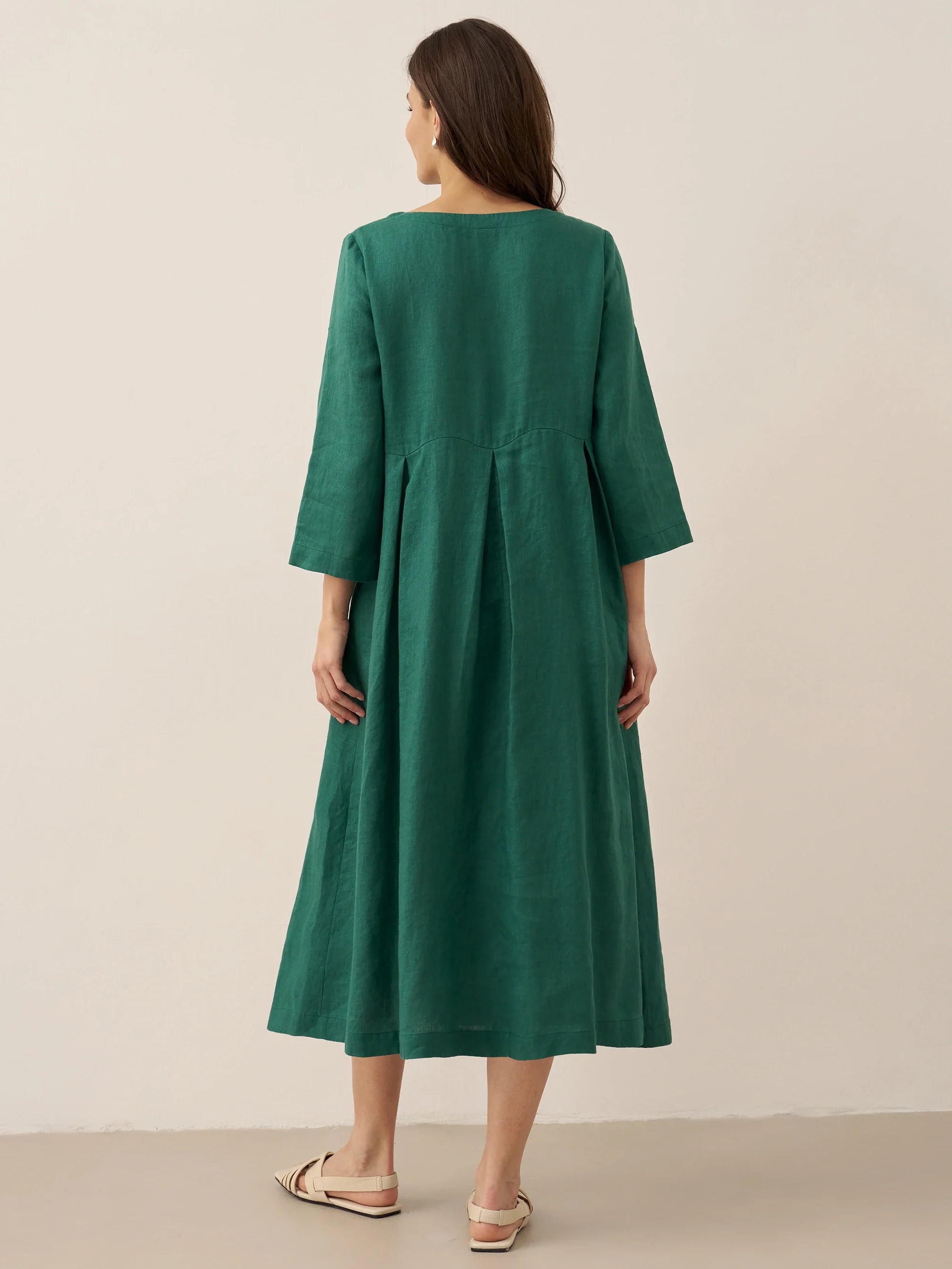 100 % Leinen Bateau-Ausschnitt Plissiertes Maxikleid ABIGAIL
